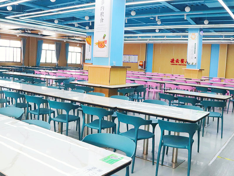 南郑学生餐厅
